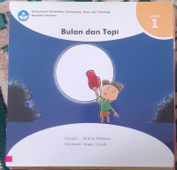 Image of Bulan dan Topi
